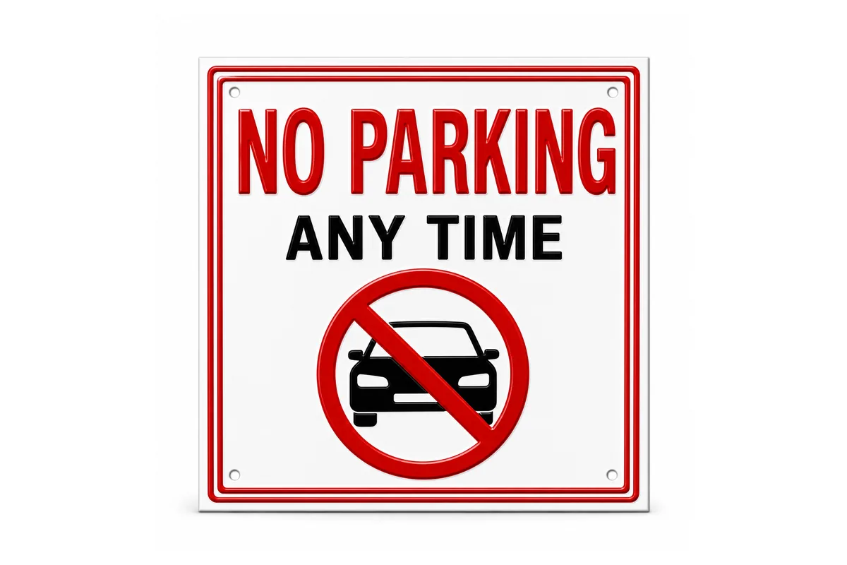 No Parking Any Time kabartmalı metal tabela
